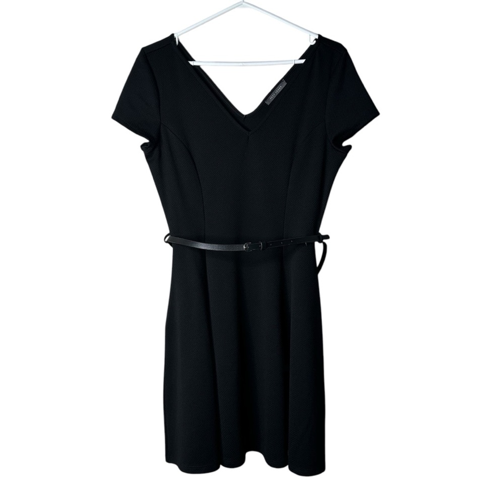 Suzy Shier Black V Neck Belted Short Sleeves Dress Large